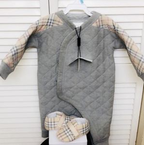 Burberry 6-9 months
